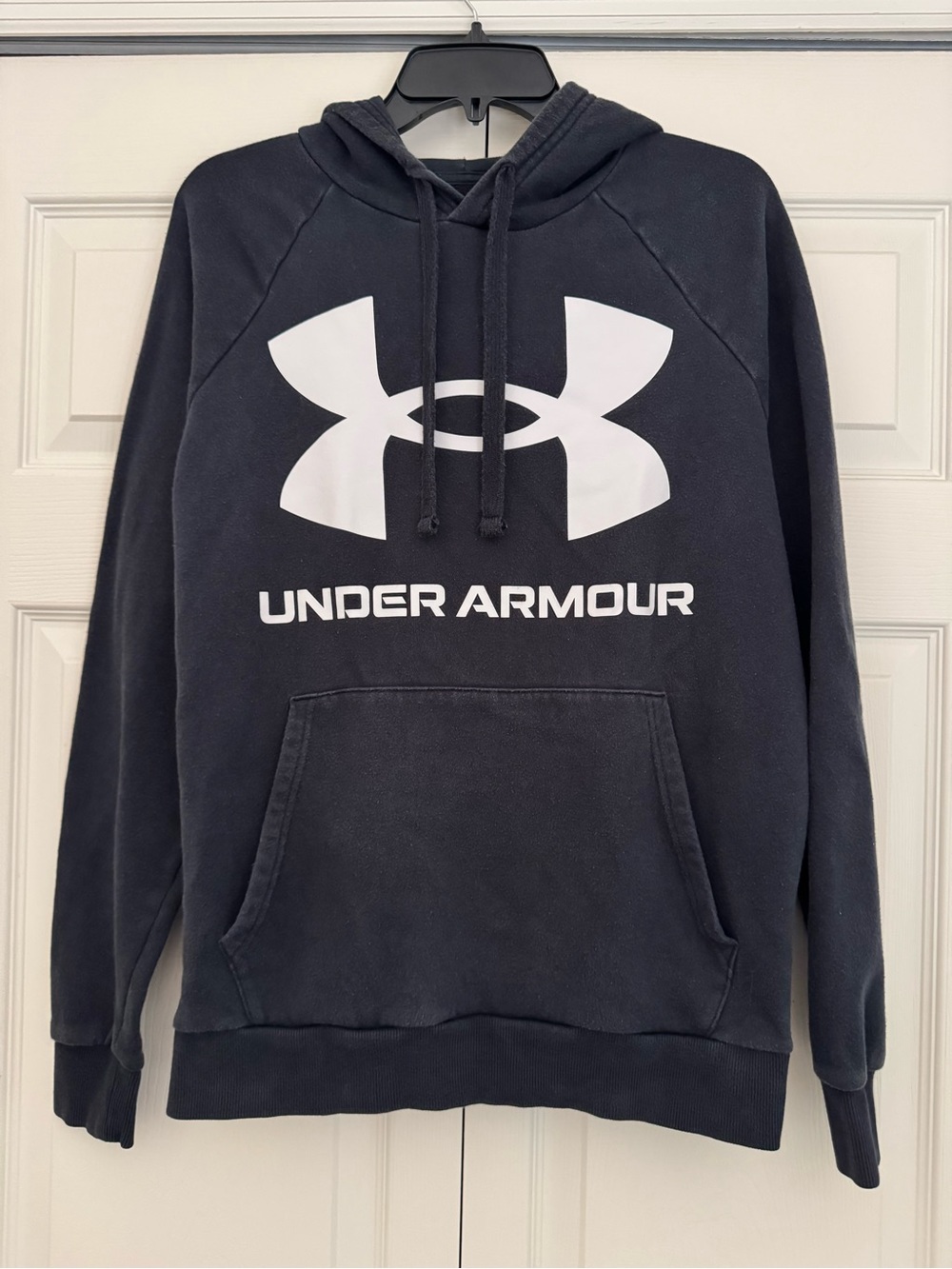 Under Armour hoodie sweatshirt men’s S
